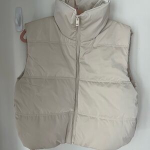 Wild Fable Off-White Puffer Vest